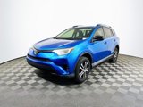 Used 2018 Toyota RAV4 LE image 4
