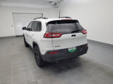 Used 2017 Jeep Cherokee Limited image 5