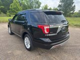 Used 2016 Ford Explorer XLT w/ Equipment Group 202A image 4