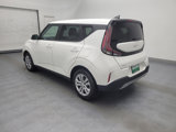 Used 2023 Kia Soul LX image 5