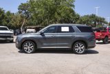 Used 2022 Hyundai Palisade SEL w/ 8P Bench Seat Package image 2
