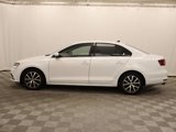Used 2017 Volkswagen Jetta SE image 2