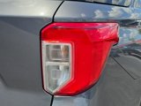 Used 2022 Ford Explorer XLT w/ Equipment Group 202A image 6