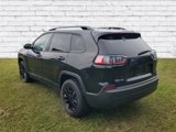 Used 2023 Jeep Cherokee Altitude Lux image 3