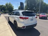 Used 2018 Toyota Highlander Limited image 5
