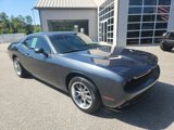 Used 2018 Dodge Challenger SXT image 2