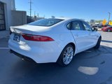 Used 2017 Jaguar XF Premium image 4