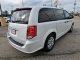 Used 2019 Dodge Grand Caravan SE image 5