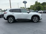 Used 2023 Nissan Rogue SV image 3
