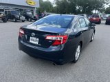Used 2014 Toyota Camry SE w/ Moonroof Package image 3