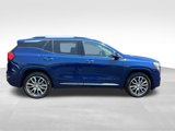 Used 2023 GMC Terrain Denali image 3