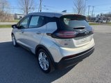 Used 2022 Chevrolet Bolt LT image 4