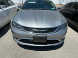 Used 2015 Chrysler 200 Limited w/ Convenience Group image 3