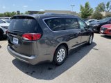 Used 2019 Chrysler Pacifica Touring-L image 4