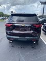 Used 2022 Chevrolet Traverse LT image 3