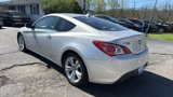Used 2010 Hyundai Genesis 2.0T image 5