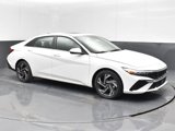 New 2025 Hyundai Elantra SEL image 3