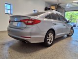 Used 2016 Hyundai Sonata SE image 3