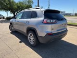 Used 2019 Jeep Cherokee Latitude w/ Popular Appearance Group image 3