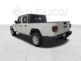 Used 2023 Jeep Gladiator Sport image 3