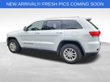 Used 2018 Jeep Grand Cherokee Laredo image 4
