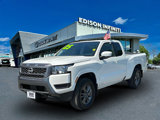 Used 2025 Nissan Frontier SV image 2