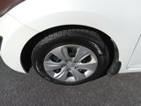 Used 2016 Hyundai Elantra SE image 2