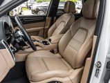 Used 2021 Porsche Cayenne image 5