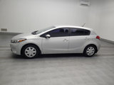 Used 2017 Kia Forte LX image 2