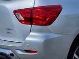 Used 2019 Nissan Pathfinder SL image 3