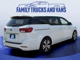 Used 2018 Kia Sedona LX image 5