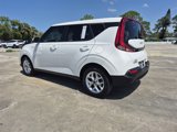 Certified 2022 Kia Soul S image 6