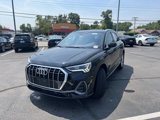 Used 2023 Audi Q3 2.0T Premium image 2