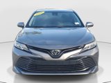 Used 2020 Toyota Camry LE image 3