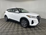 Used 2021 Nissan Kicks SV image 2
