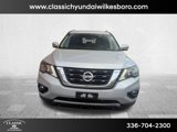 Used 2020 Nissan Pathfinder SL image 2