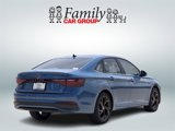 Used 2025 Volkswagen Jetta SE image 4