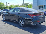 Certified 2024 Hyundai Elantra SE image 4
