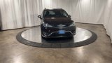 Used 2017 Chrysler Pacifica Limited w/ UConnect Theater Package image 3