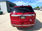 Used 2022 GMC Acadia Denali w/ Denali Technology Package image 4