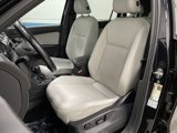 Used 2020 Volkswagen Tiguan SE R-Line image 4
