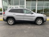 Used 2018 Jeep Cherokee Latitude Plus w/ Cold Weather Group image 3