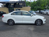 Used 2014 Volkswagen Jetta GLI image 2