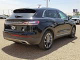 Used 2022 Lincoln Nautilus Reserve w/ Luxury Package image 5