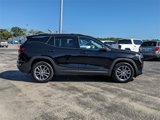 Used 2022 GMC Terrain SLT image 3