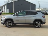 Used 2022 Jeep Compass Limited w/ Sun and Sound Group image 3