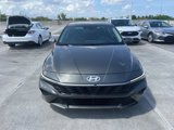 Used 2024 Hyundai Elantra SE image 2
