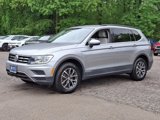 Certified 2019 Volkswagen Tiguan SE image 5