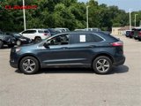 Used 2022 Ford Edge SEL w/ Convenience Package image 2