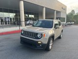 Used 2016 Jeep Renegade Latitude image 2